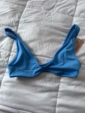 SKIMS Scoop Triangle Bikini top i